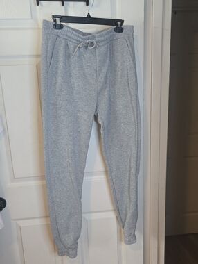 Light Gray Drawstring Jogger Sweatpants Universal NWOT